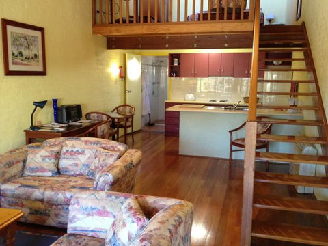 Shady Trees Barrington - Coogee Beach Accommodation 1
