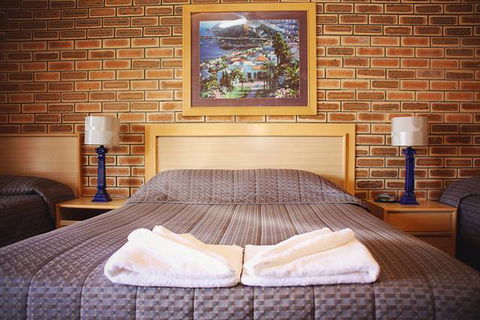The Town House Motor Inn - Sundowner Goondiwindi - Coogee Beach Accommodation 2
