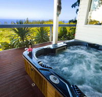 The White House Ocean View Spa Villa - Coogee Beach Accommodation