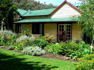 The Witches Garden - Cottage On The Creek - Coogee Beach Accommodation 1