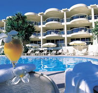 Tingirana Noosa - Coogee Beach Accommodation