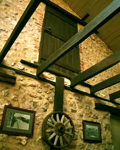 Victoria Hotel - Coogee Beach Accommodation 5