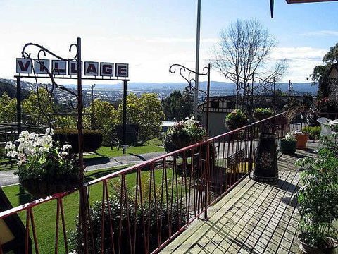 Village Family Motor Inn - Coogee Beach Accommodation 1