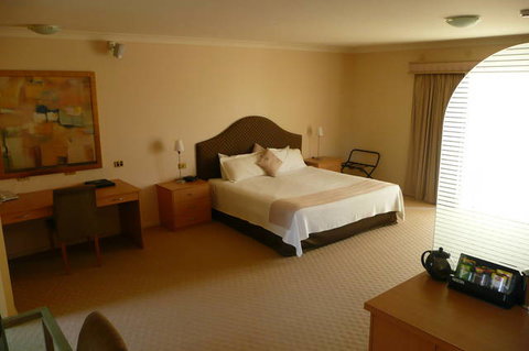 Wagga RSL Club Motel And Apartments - Coogee Beach Accommodation 0