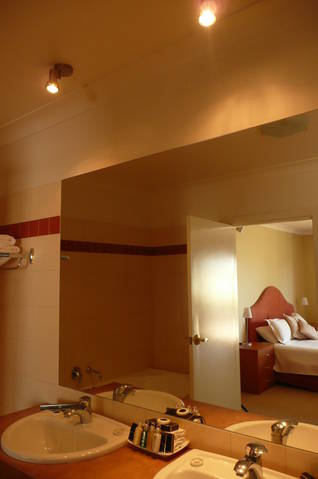 Wagga RSL Club Motel And Apartments - Coogee Beach Accommodation 3
