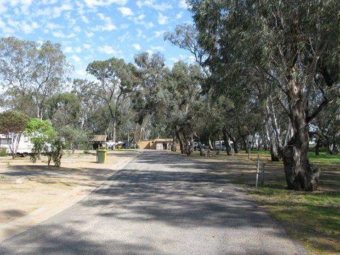 Warracknabeal Caravan Park - Coogee Beach Accommodation 0