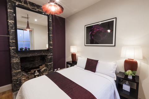 Williamstown Cottages & Apartments - Coogee Beach Accommodation 0