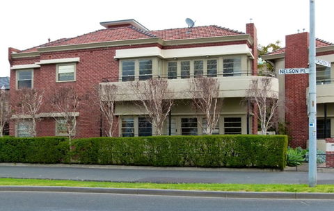 Williamstown Cottages & Apartments - Coogee Beach Accommodation 2