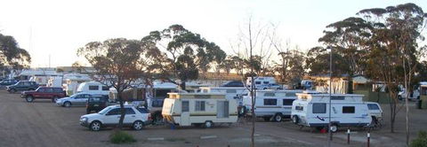 Woomera Traveller's Village & Caravan Park - Coogee Beach Accommodation 0