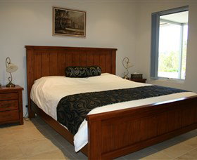 Brigadoon Retreat - Coogee Beach Accommodation 2