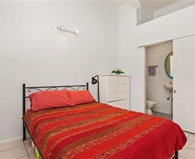 Beach View Holiday Villa - Coogee Beach Accommodation 6