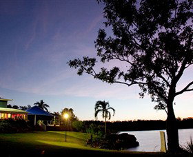 Lake Bennett Resort - Coogee Beach Accommodation 0
