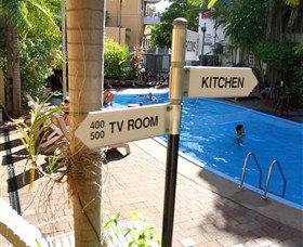 Youth Shack - Coogee Beach Accommodation 1