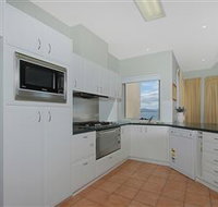 Culburra Cottage - Coogee Beach Accommodation