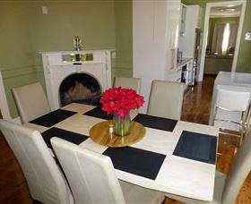 Luxury On Wyse - Coogee Beach Accommodation 5