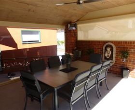 Luxury On Wyse - Coogee Beach Accommodation 4