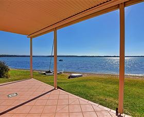 Luxury Waterfront House - Coogee Beach Accommodation 0