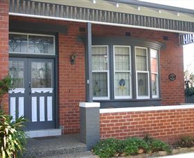 Primrose Cottage - Coogee Beach Accommodation 4