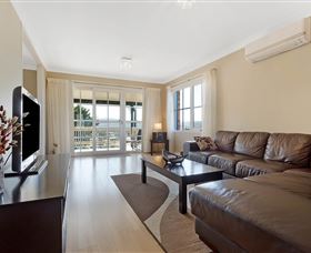 The Beach Retreat Eden - Coogee Beach Accommodation 0
