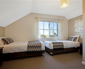 The Beach Retreat Eden - Coogee Beach Accommodation 1