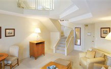 Anchorage Port Stephens - Coogee Beach Accommodation 1