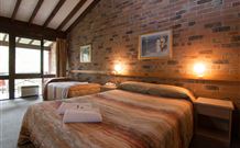 Avoca Beach Hotel And Resort - Coogee Beach Accommodation 1