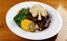 Harrigans Irish Pub And Accommodation - Coogee Beach Accommodation 5