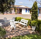 Colonial Motel and Apartments - Coogee Beach Accommodation