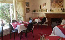 Garden Motor Inn (Golden Chain) - Gundagai - Coogee Beach Accommodation 2