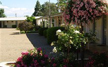 Garden Motor Inn (Golden Chain) - Gundagai - Coogee Beach Accommodation 4