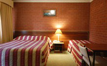Junction Motor Inn - Wagga Wagga - Coogee Beach Accommodation 0