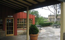 Surveyor General Inn - Berrima - Coogee Beach Accommodation 1