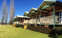 Tenterfield Golf Club And Fairways Lodge - Tenterfield - Coogee Beach Accommodation 2