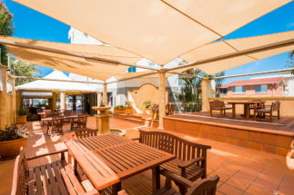 The Emerald Surfers Paradise - Coogee Beach Accommodation 3
