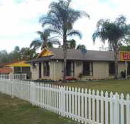 Gayndah A Motel - Coogee Beach Accommodation