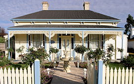 Carrington House - Coogee Beach Accommodation 0