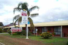 Country Roads Motor Inn - Coogee Beach Accommodation 0