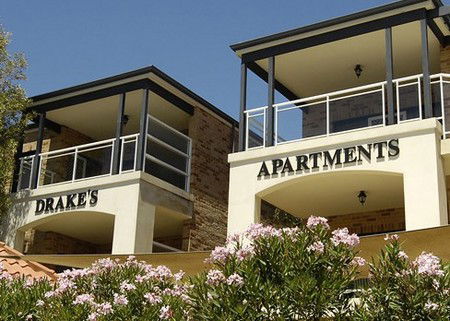 Drakes Apartments With Cars - Coogee Beach Accommodation 0