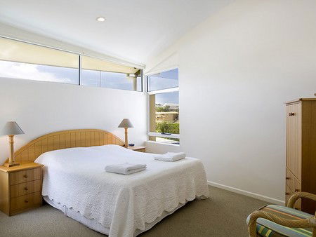 Aqua Promenade Beachfront Apartments - Coogee Beach Accommodation 3