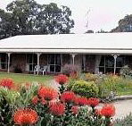 Between The Bays Retreat - Coogee Beach Accommodation