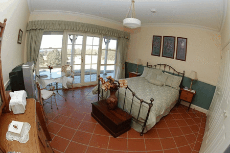 McKeown's Rest - Coogee Beach Accommodation 3