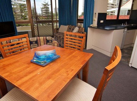Barbados Apartments - Coogee Beach Accommodation 2