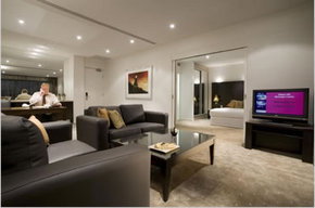 Aitken Hill - Coogee Beach Accommodation 4
