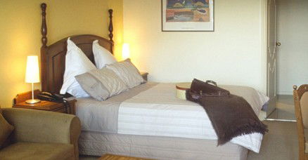 Best Western The Tudor Box Hill - Coogee Beach Accommodation 3