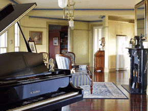 Barcaldine House - Coogee Beach Accommodation 1