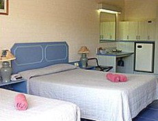 Harbour Royal Motel - Coogee Beach Accommodation 1