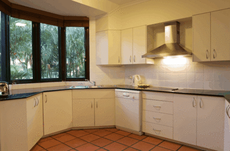 Byron Links Apartments - Coogee Beach Accommodation 4
