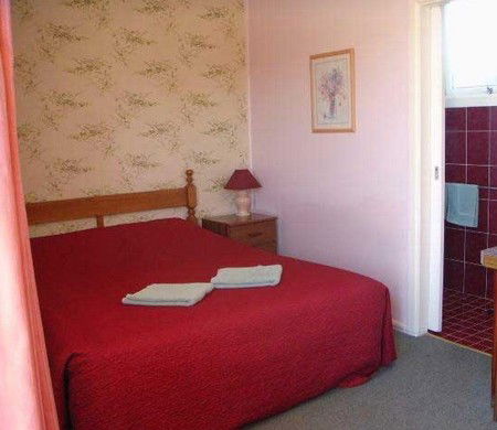 Hillview Motel - Coogee Beach Accommodation 0