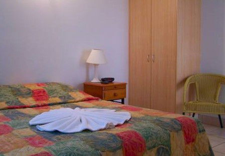 Cambridge Hotel Motel - Coogee Beach Accommodation 0