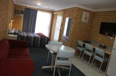Tallarook Motor Inn - Coogee Beach Accommodation 5
